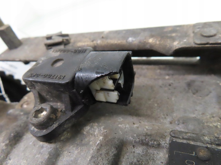 фото №9, Насос вприскувальний mazda premacy 2.0 ditd 09650050207 rf4f13800