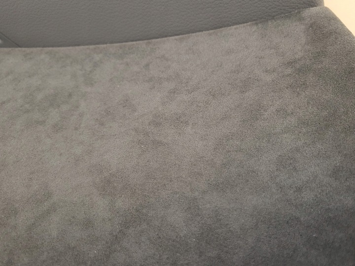 фото №10, Боковина дверь обивка левый зад алькантара audi a4 b9 8w оригинальный номер b&o ambiente led