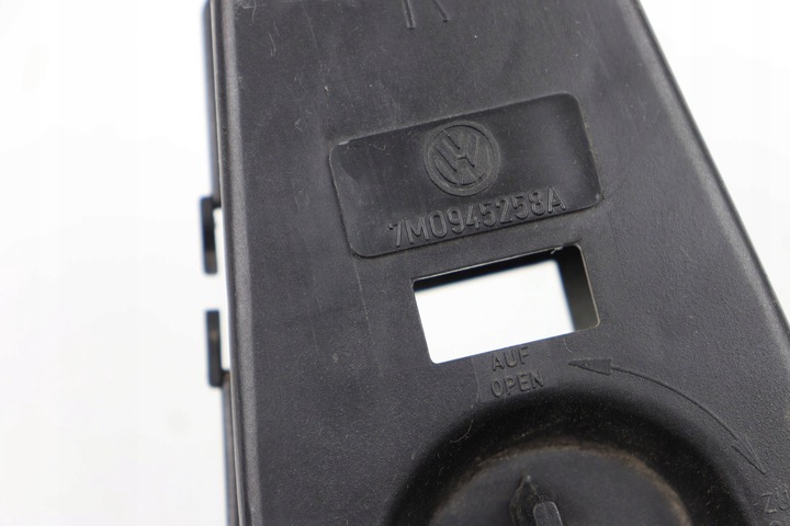 фото №6, Vw sharan i ford galaxy i seat alhambra вкладка лампы правые зад 7m0945258a