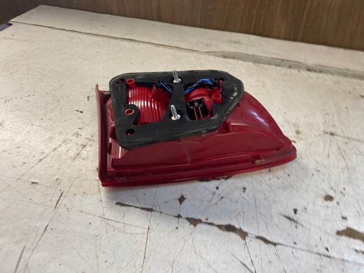 фото №12, Vw passat b7 універсал лампа правий зад w кришка багажника 3af945094q