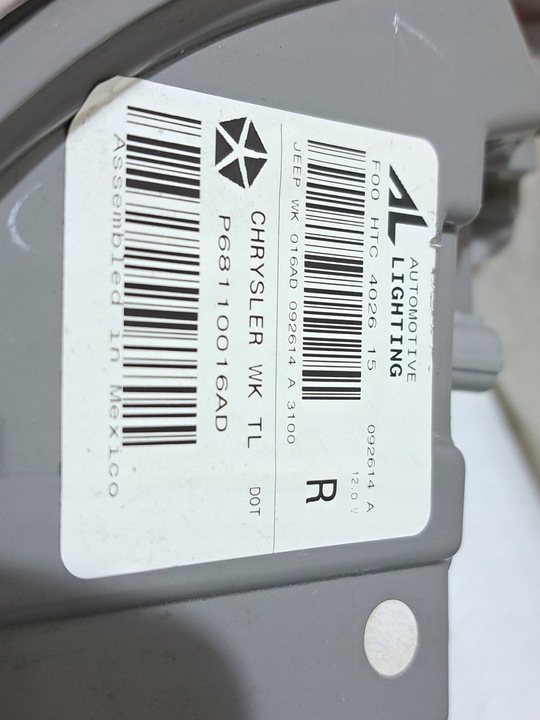 фото №10, Jeep grand cherokee wk2 лампи задні org