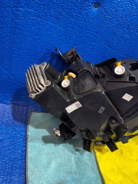 фото №7, Volkswagen id.3 2020 перед сторона левая лампа передняя