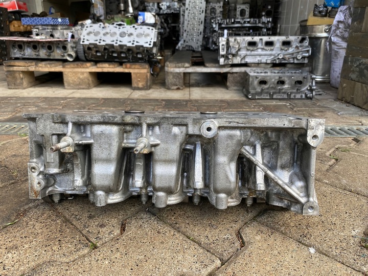 фото №2, Renault головка 1.5 dci