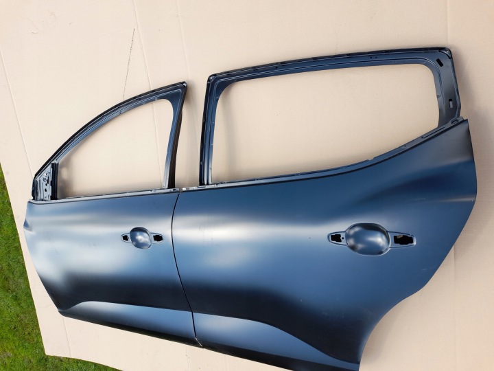 фото №9, Двері ліві передні + задні dacia sandero iii 3 org нове