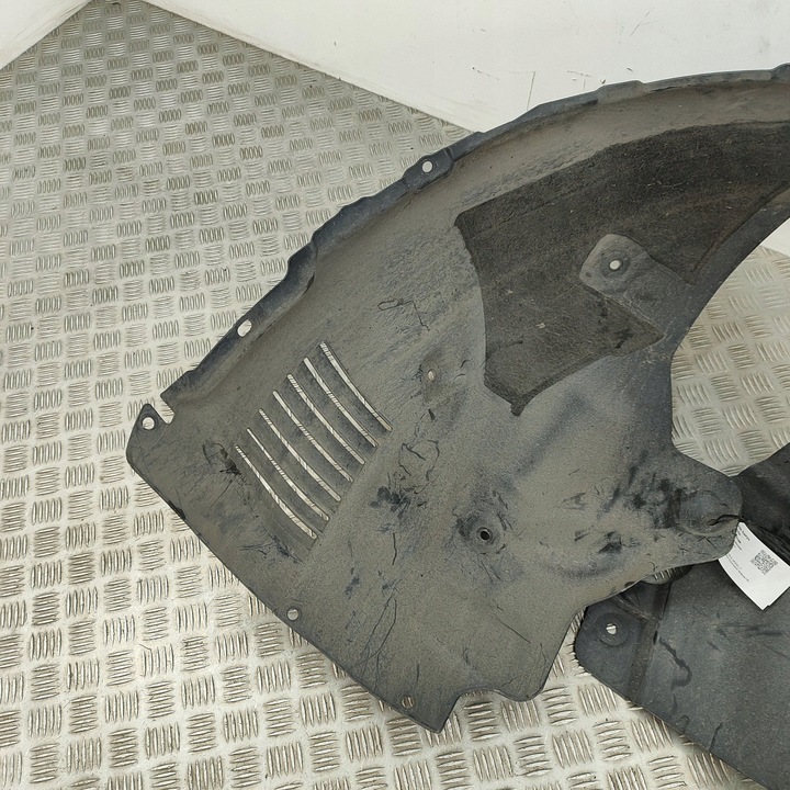 фото №8, Tesla модель y 2021 левая сторона подкрылок передние