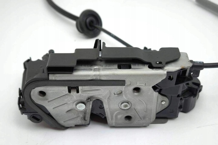 фото №8, Замок задніх правих двері seat ibiza v kj1 5ta839016p 1.0l бензин