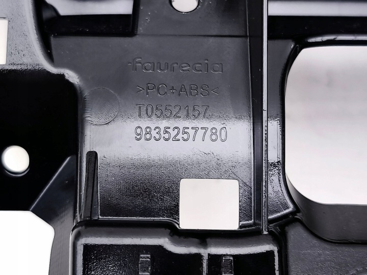 фото №6, Peugeot 308 2022 рамка центральный модуль (unit) multimedialnej 9835257780