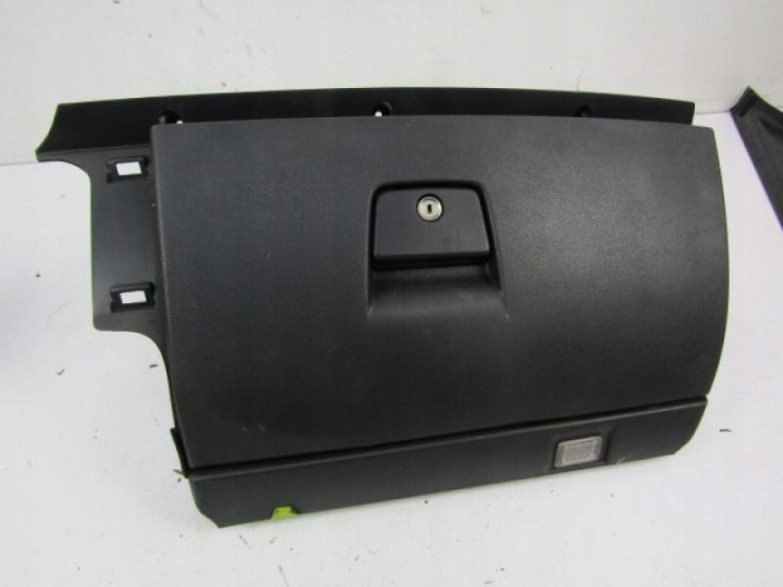 фото №8, Volvo v50 s40 2 тип m бардачок 39871860