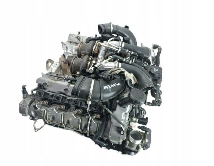 фото №9, Двигатель комплектный bmw f10 f11 f12 f01 4.4 n63b44a