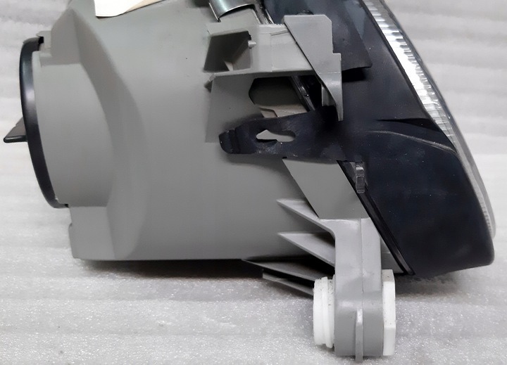 фото №14, Mercedes e-klasa w210 фара лампа рестайлинг левая