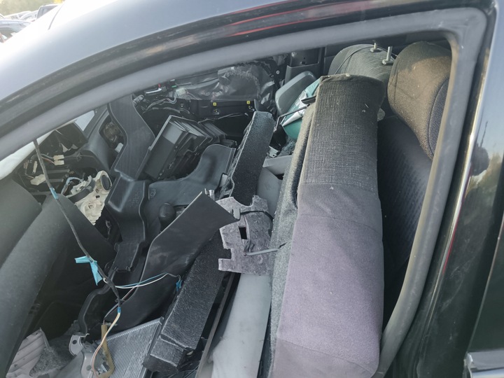 фото №7, Toyota corolla e12 2002-08 прокладка двері кузовна ліва права перед зад