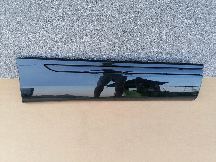 фото №1, Планка na дверь правые зад audi q8 4m8853969c 2018-