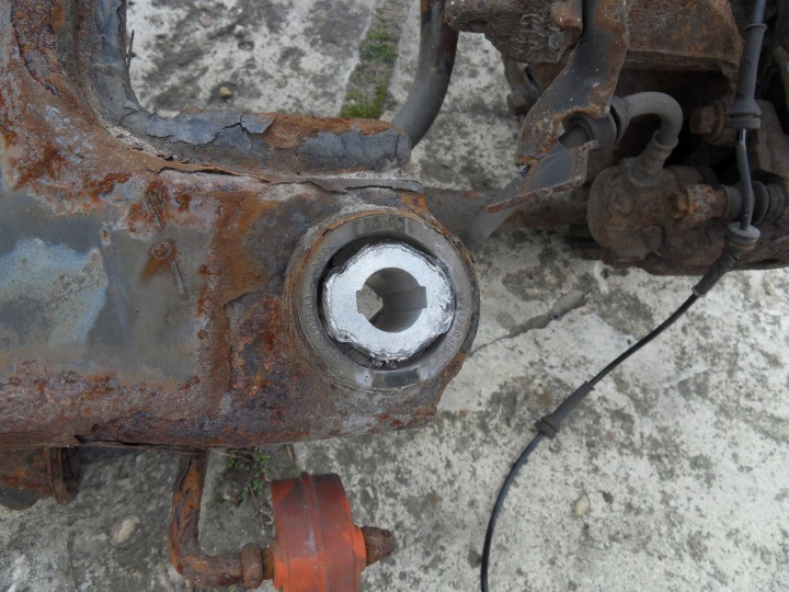 фото №16, Land rover freelander ii 2 l359 06-11 3.2 комплектные подвешивание задние подрамник
