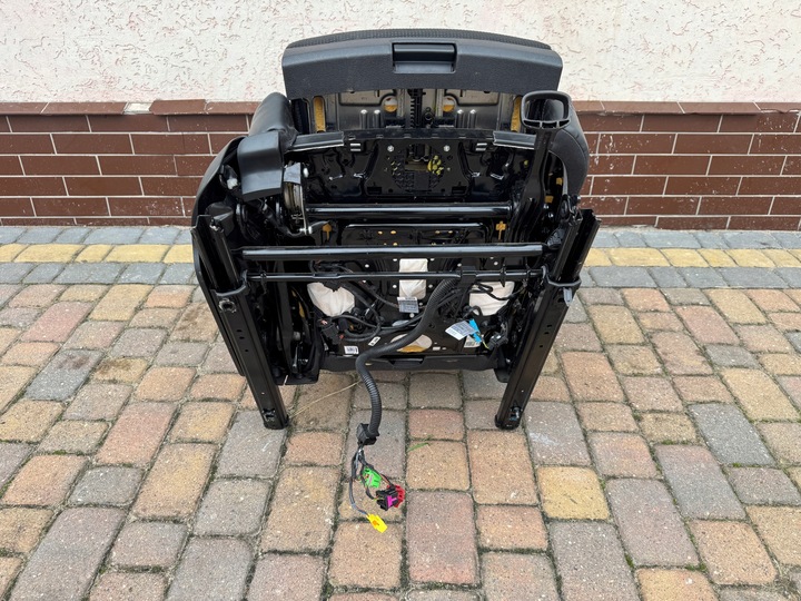 фото №13, Сидіння пасажира праві перед audi q5 8r s-line європа