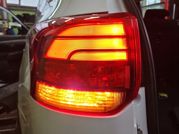 фото №1, Лампа зад левая mitsubishi outlander iii 3 16r рестайлинг led