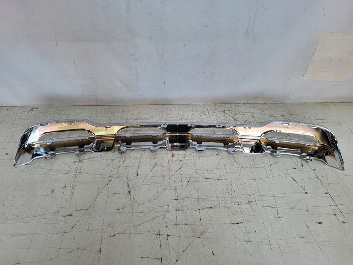 фото №8, Mercedes glb x247 диффузор хром накладка бампера