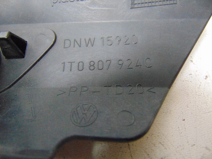 фото №7, Розпилювач фара праве vw touran 2010- ld6w 1t0807924c