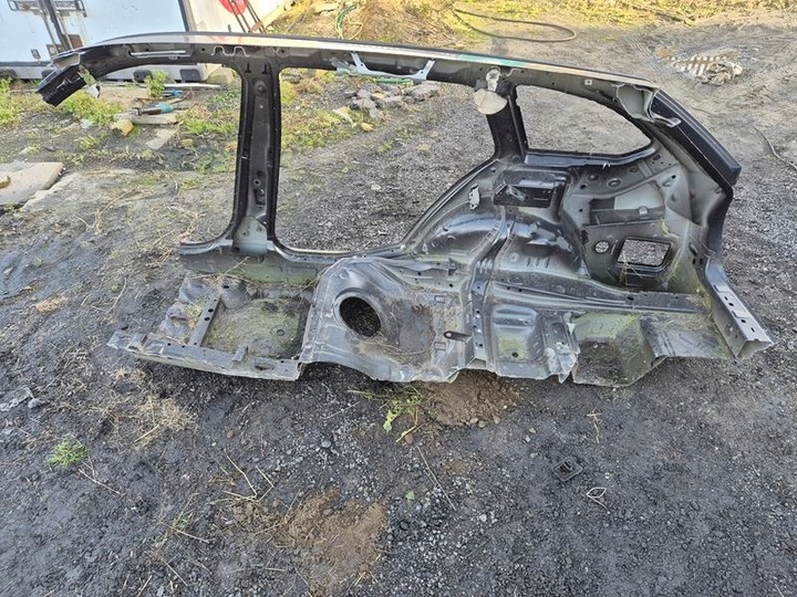 фото №6, Чверть крило праві зад поріг стійка bmw f31