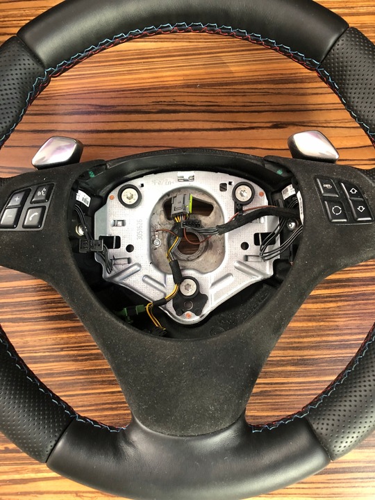 фото №5, Кермо m-power bmw e90 e93 пелюстки