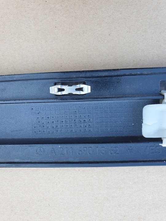 фото №9, Планка двері лівий зад задня хром dekor mercedes e w211 оригінальний номер eu a2116901362