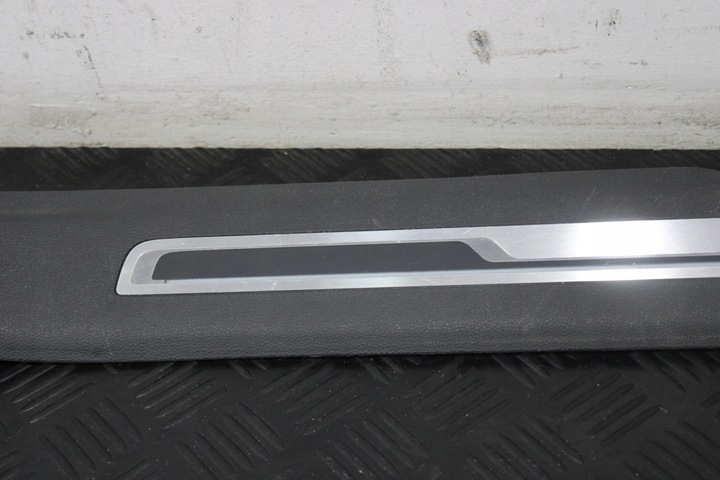 фото №4, Накладки защитные накладки порога внутренние led tiguan ii 2 5na 5na853369 5na853370