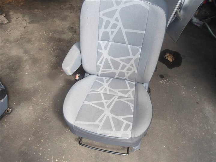 фото №15, Сидіння водія пасажира ford transit connect mk1 рестайлінг