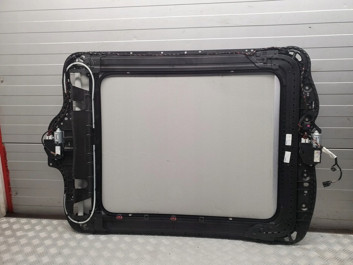 фото №6, Audi q3 8u 8u0959591 люки