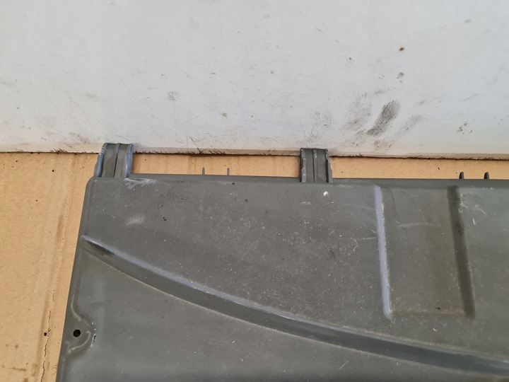 фото №7, Кришка блоків управління audi a8 d2 eu 4d1937128f