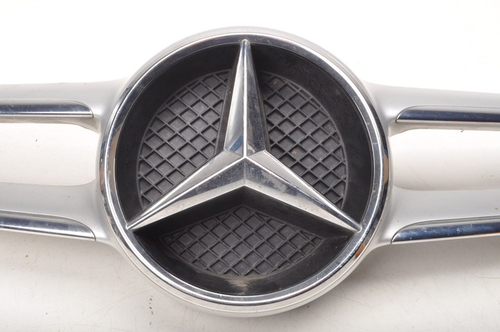 фото №8, Mercedes класс e w212 решётка решётка радиатора решётка радиатора a2128850622 a2188880060