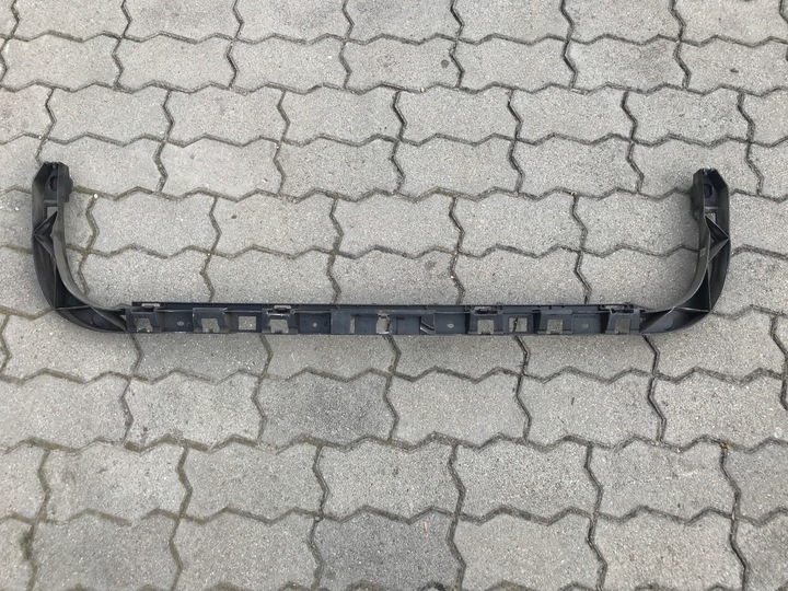 фото №1, Ползун бампера зад vw passat b6 универсал 3c9807863