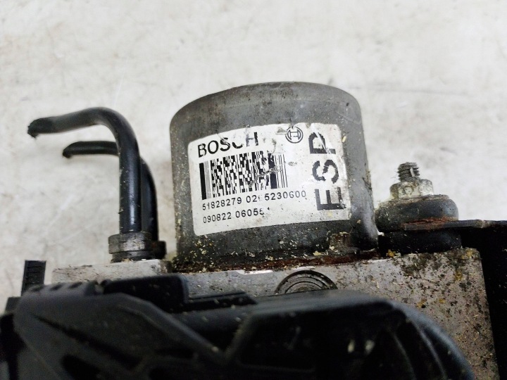 фото №5, Fiat головний гальмівний циліндр abs 51828279 європа