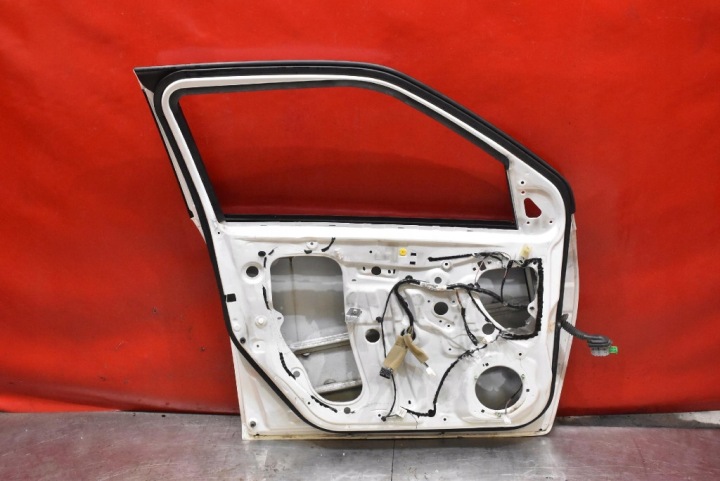 фото №12, Двері ліві перед передні c01 suzuki swift 5 v mk7 5d hb 10-15