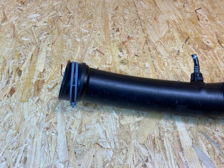 фото №8, Труба шланг шланг воздуха интеркулер audi rsq3 rs3 07k129665f 83a129624a