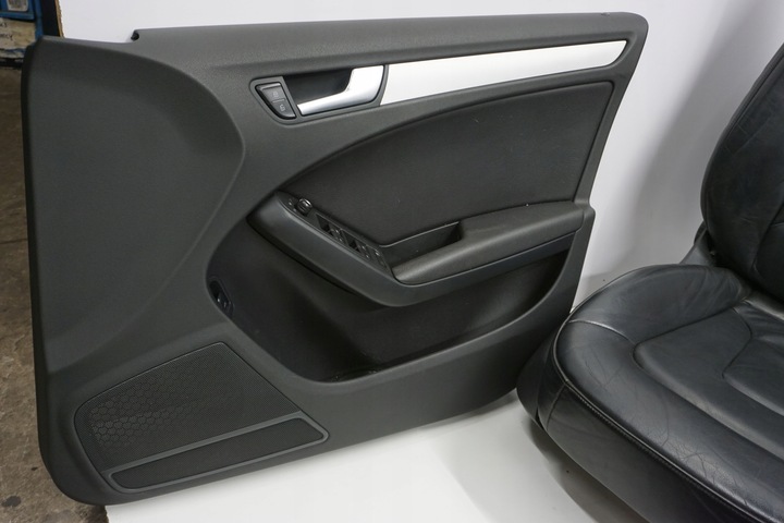 фото №15, Audi a4 b8 sedan сиденья диван обшивки подогрев