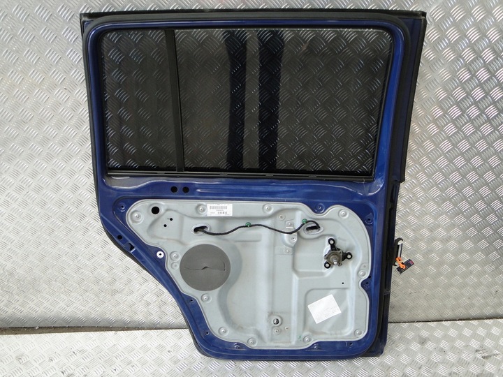 фото №15, Двері зад vw touran 1t 1t0 рестайлінг ll5m ціна za 1 штука