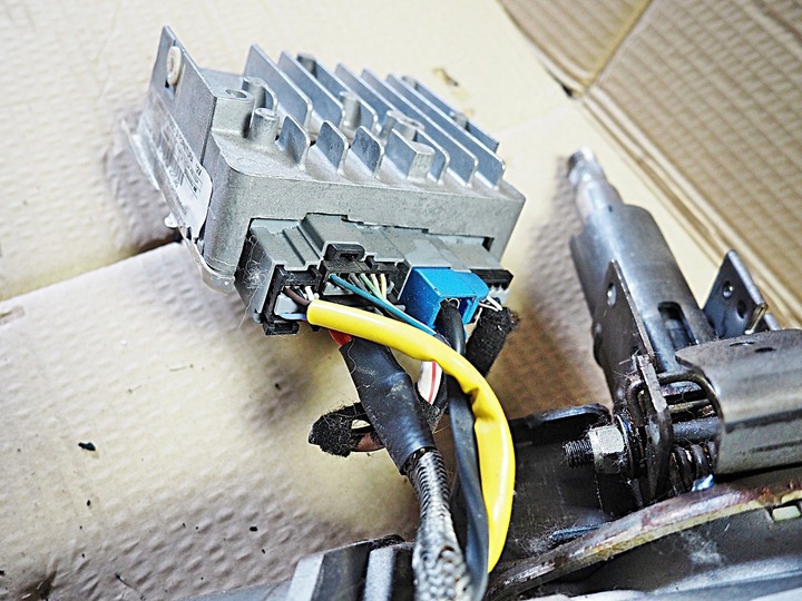 фото №7, Punto ii рестайлинг усилитель насос kpl 26103598 ok