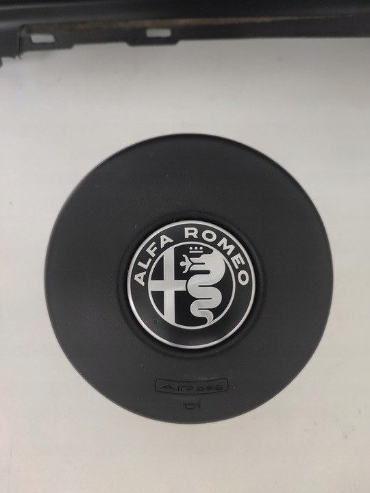 фото №16, Панель консоль подушка безпеки подушка ремені датчик alfa romeo stelvio