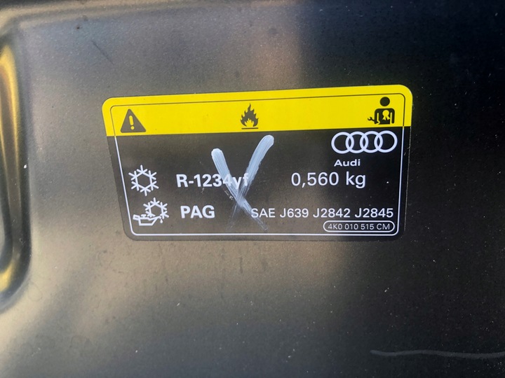 фото №8, Капот крышка двигателя audi a6 c8 4k 4k0 красивая