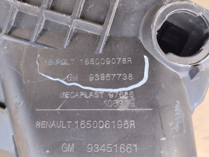 фото №5, Корпус фільтра повітря trafic iii vivaro b 2.0 dci 165009078r 93867738