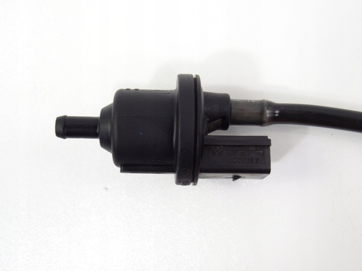 фото №13, Fabia iii 1.0 mpi трубка  паливний 04c133366s 18r