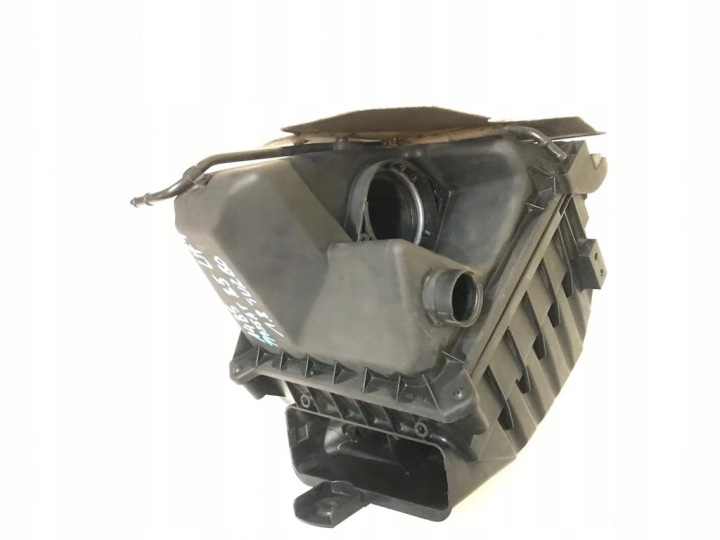 фото №8, Корпус фильтра воздуха audi a4 b5 1.8 t 8e0133835a