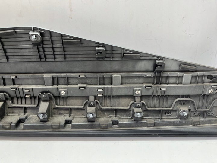 фото №8, Hyundai ioniq v 5 планка накладка дверь задняя правая 87732-gi100