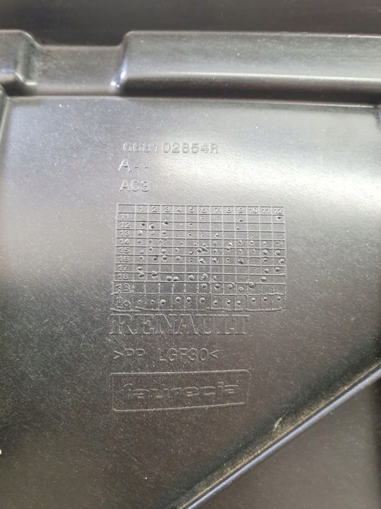 фото №8, Renault zoe ii 19- панель під лобовим склом нижня запчастина 668102854r 668628391r 668638908r