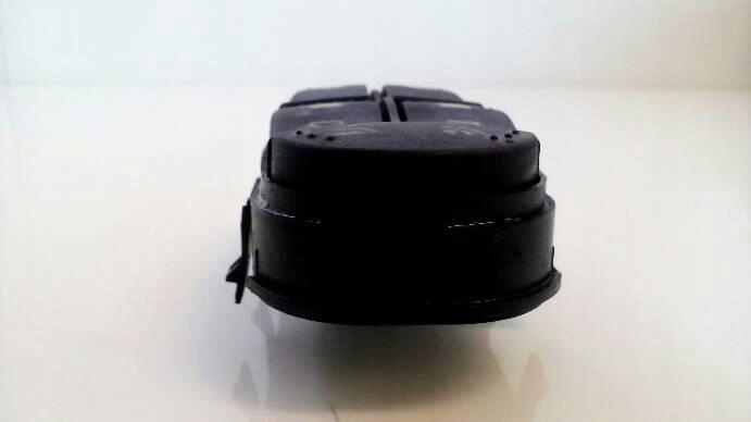 фото №9, Панель перемикачів скло ford focus mk1