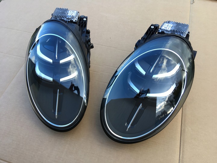 фото №15, Porsche 911 carrera 992 рестайлинг лампа капот бампер крыло перед hd matrix