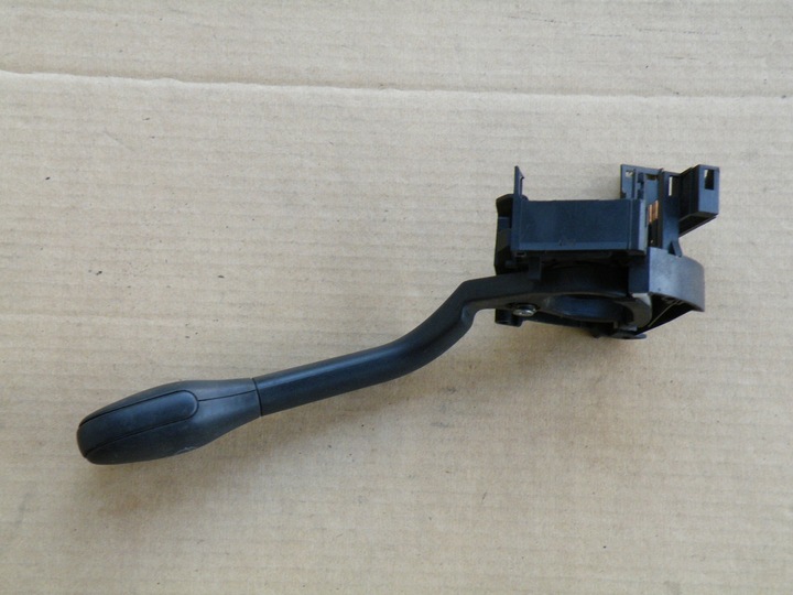 фото №6, Vw golf iii 3 caddy рулевой/подрулевой переключатель дворник 1h6953503aa