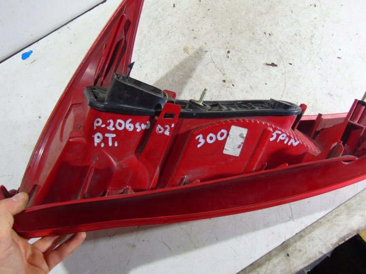 фото №9, Лампа правая задняя зад 5 pin peugeot 206 sw