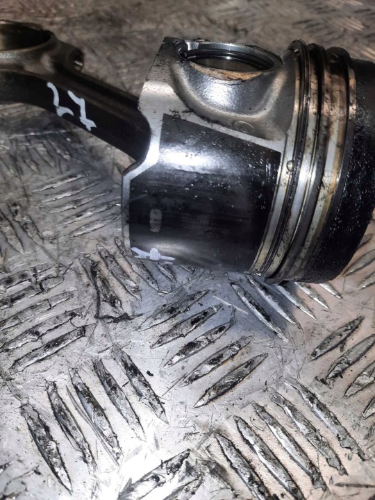 фото №6, Volvo s60 v70 xc70 xc90 2.4 d5 поршень шатун d5244t