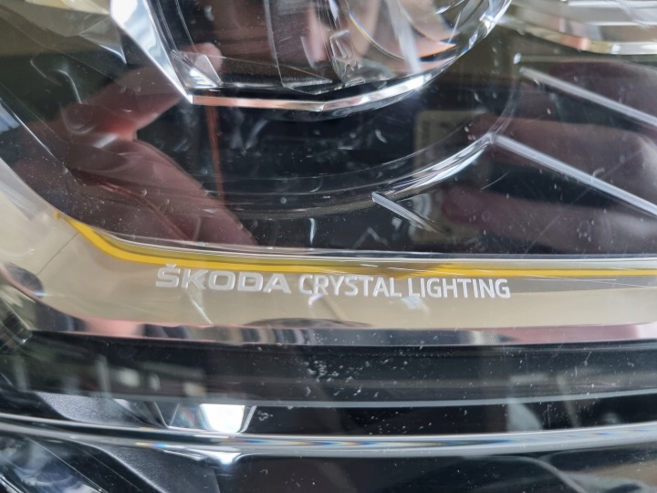 фото №13, Фара правая перед передняя skoda superb iii рестайлинг crystal lighting