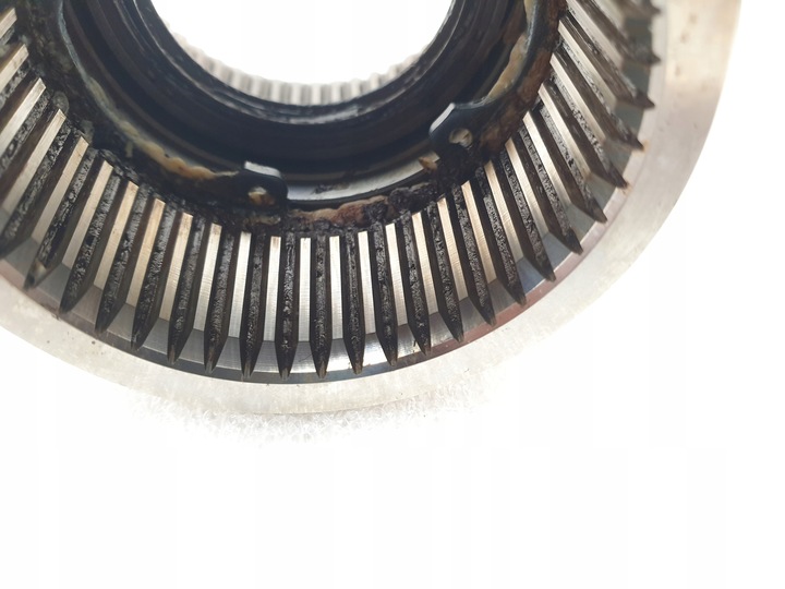 фото №3, Volvo 2.4 d5 163 185 km втулка редуктора